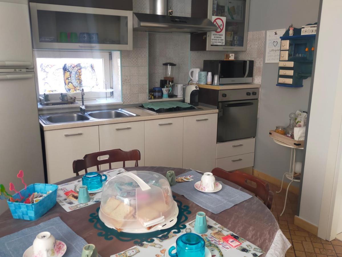 דירות מסינה Lunazzurra מראה חיצוני תמונה